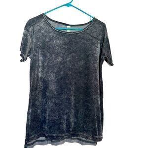 S GreenTea Crushed Velvet Short Sleeve Top